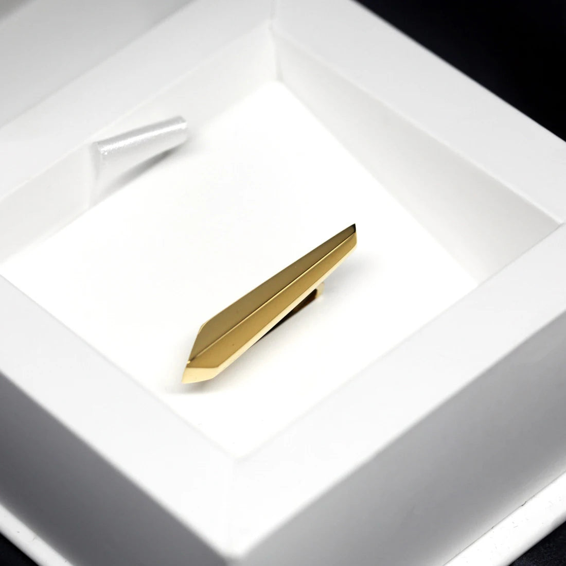 Close-up of Allure Ring in Yellow Gold – A statement designer ring with sharp edges and a minimalist aesthetic, handcrafted in Canada.
