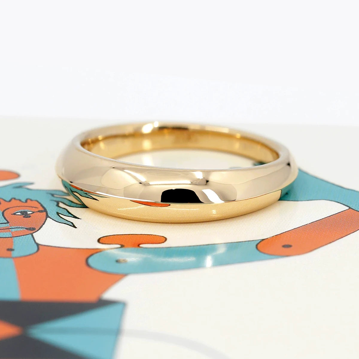 DOMED MEN WEDDING BAND | Gold Ring