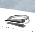 Side view of Spine Ring in White Gold – A bold and avant-garde gold ring, crafted for statement wear.