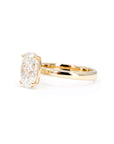 CLASSIC OVAL DIAMOND BRIDAL RING | Yellow Gold