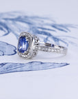 CUSHION BLUE SAPPHIRE DIAMOND HALO RING | White Gold