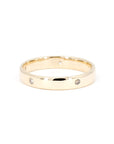Classic men’s gold wedding ring with brown or white diamonds, a custom-made band designed in Montreal.