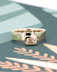BOXY BEZEL EMERALD DIAMOND | Yellow Gold Ring