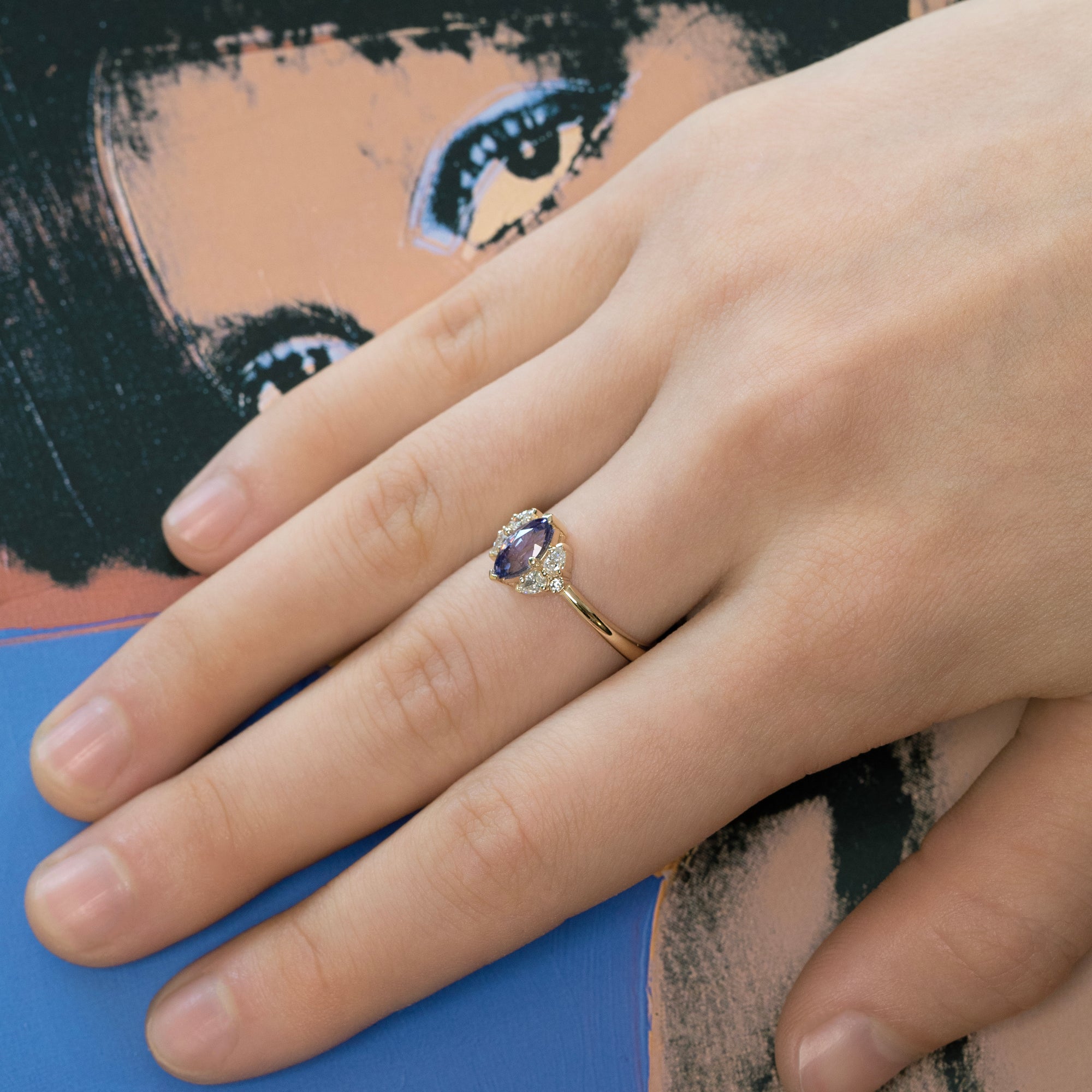 FLY MARQUISE SAPPHIRE & PEAR DIAMOND | Yellow Gold Ring