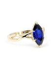 TWIST MARQUISE SAPPHIRE RING | Yellow Gold