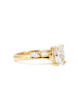 OVAL DIAMOND MARQUISE SIDE | Yellow Gold