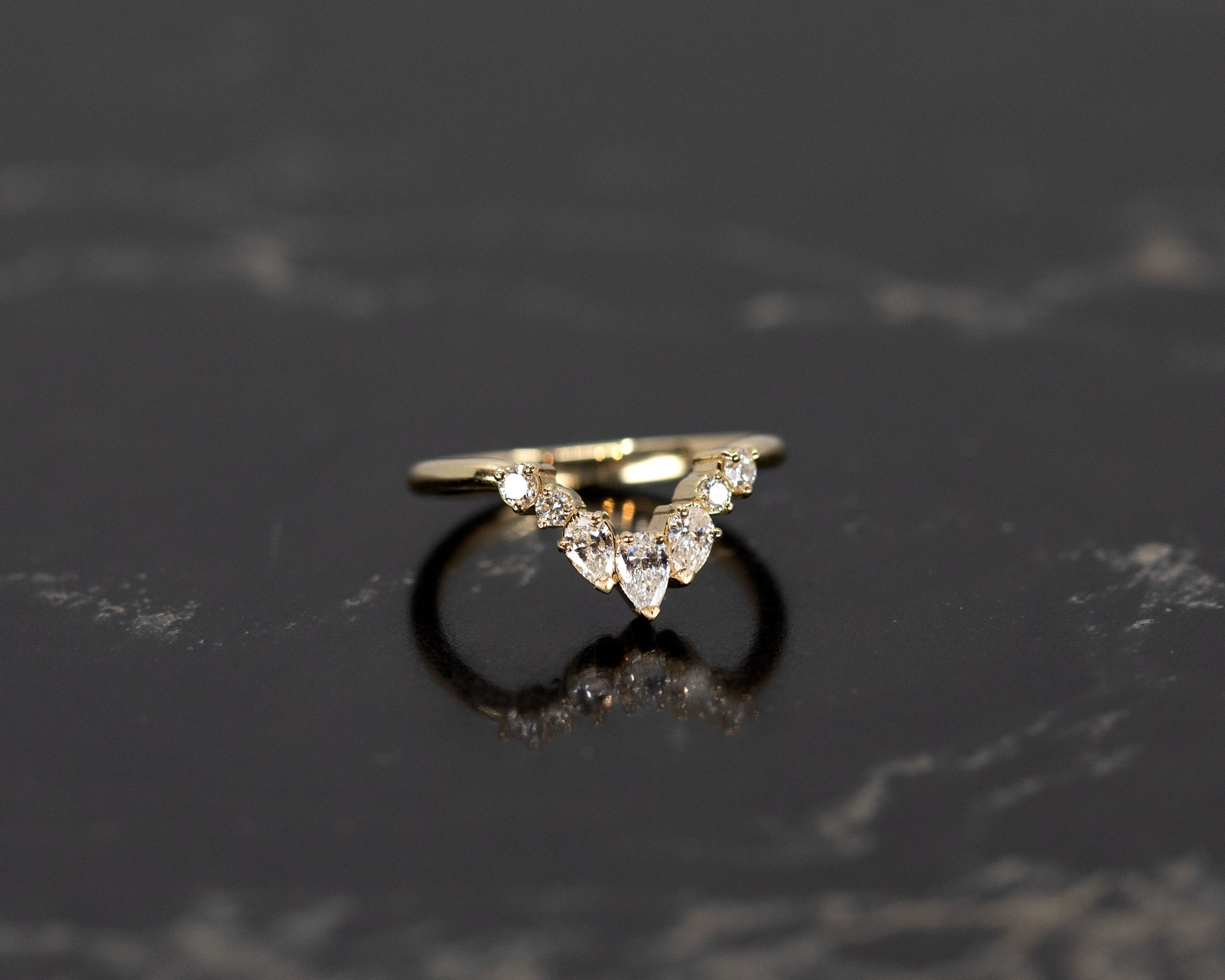 PEAR SNAKE DIAMOND | Yellow Gold Ring