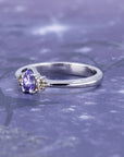 PURPLE PEAR SHAPE DESIR RING | White Gold