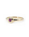 PRINCESS RUBY BEZEL SET VINTAGE LOOK RING | Yellow Gold