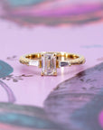 BAGUETTE DIAMOND FLORAL TEXTURED BAND | Yellow Gold