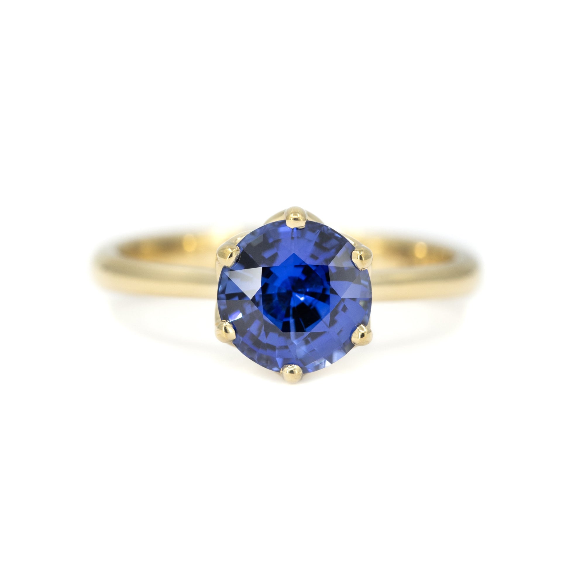 VIVID BLUE ROUND SAPPHIRE | Yellow Gold