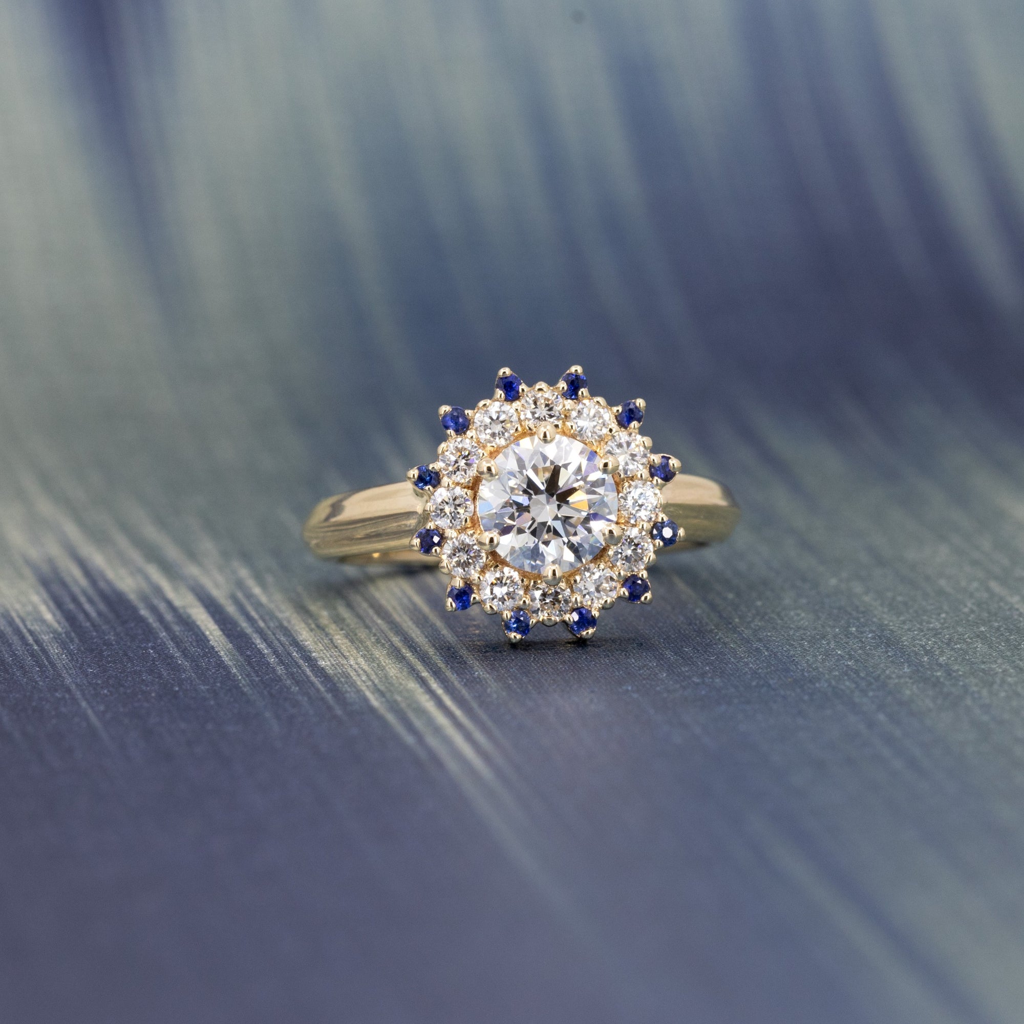 SOLEIL 1 ct DIAMOND & SAPPHIRE | Yellow Gold