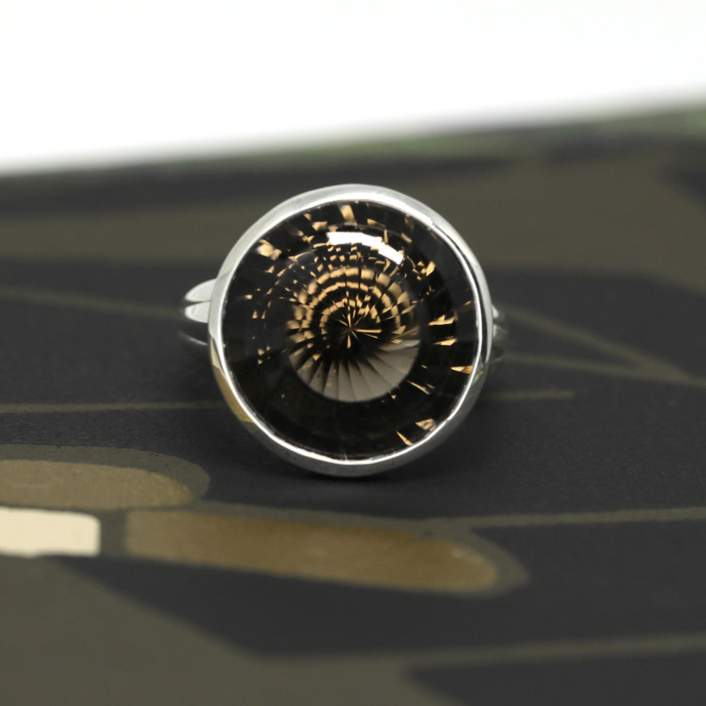Front view of Bena Jewelry smoky quartz cocktail ring silver jewelry made in montreal fine jewelry designer canada