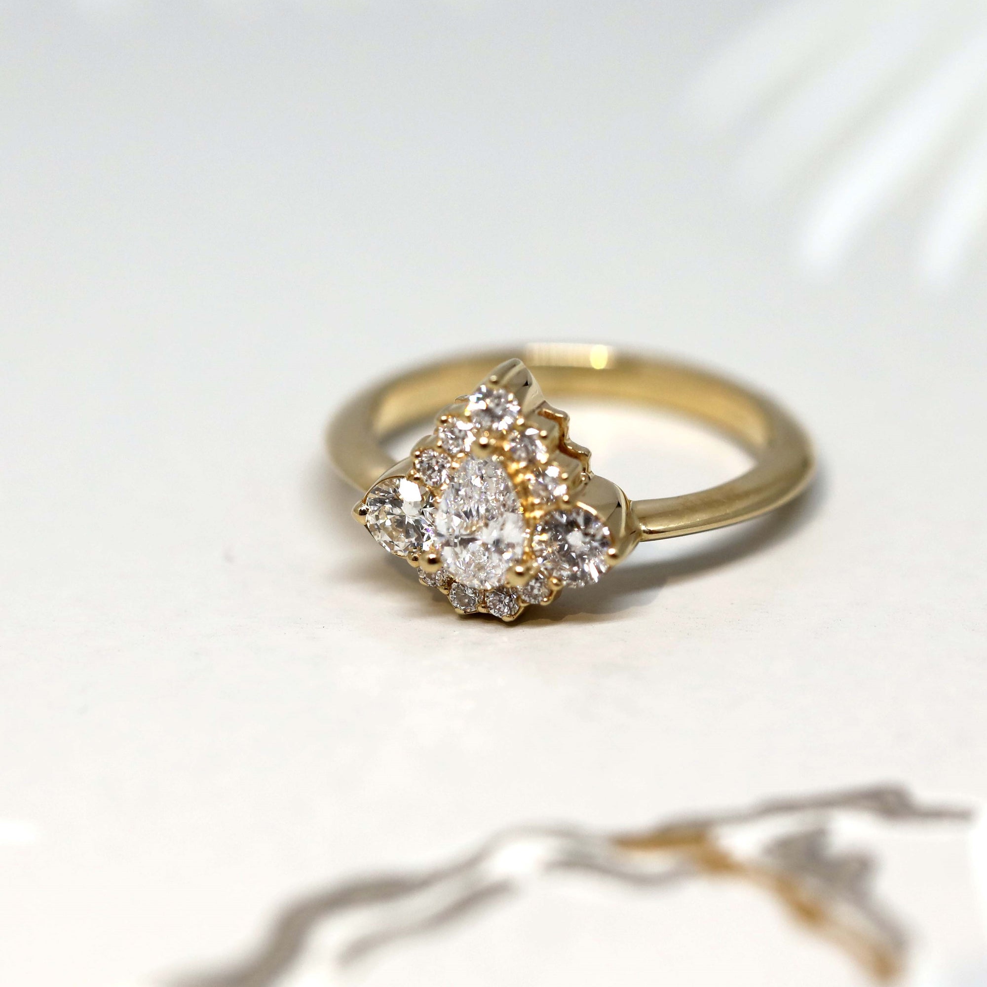 Round & Pear Shape Diamond Aura Ring 0.78 ct - Lab Grown Diamonds