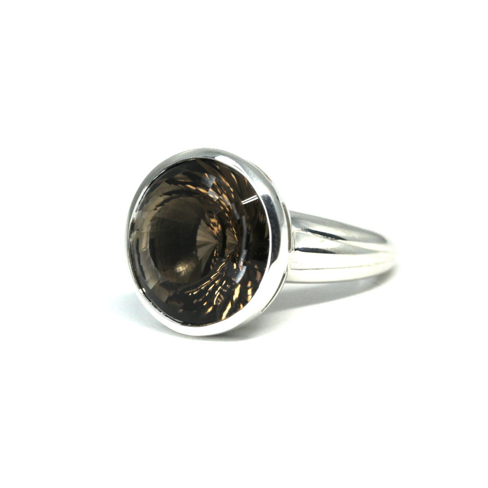 Bena Jewelry Gemstone Silver Cocktail Ring Statement Jewelry Designer for Ruby Mardi Jeweler Petite Italie Made in Canada
