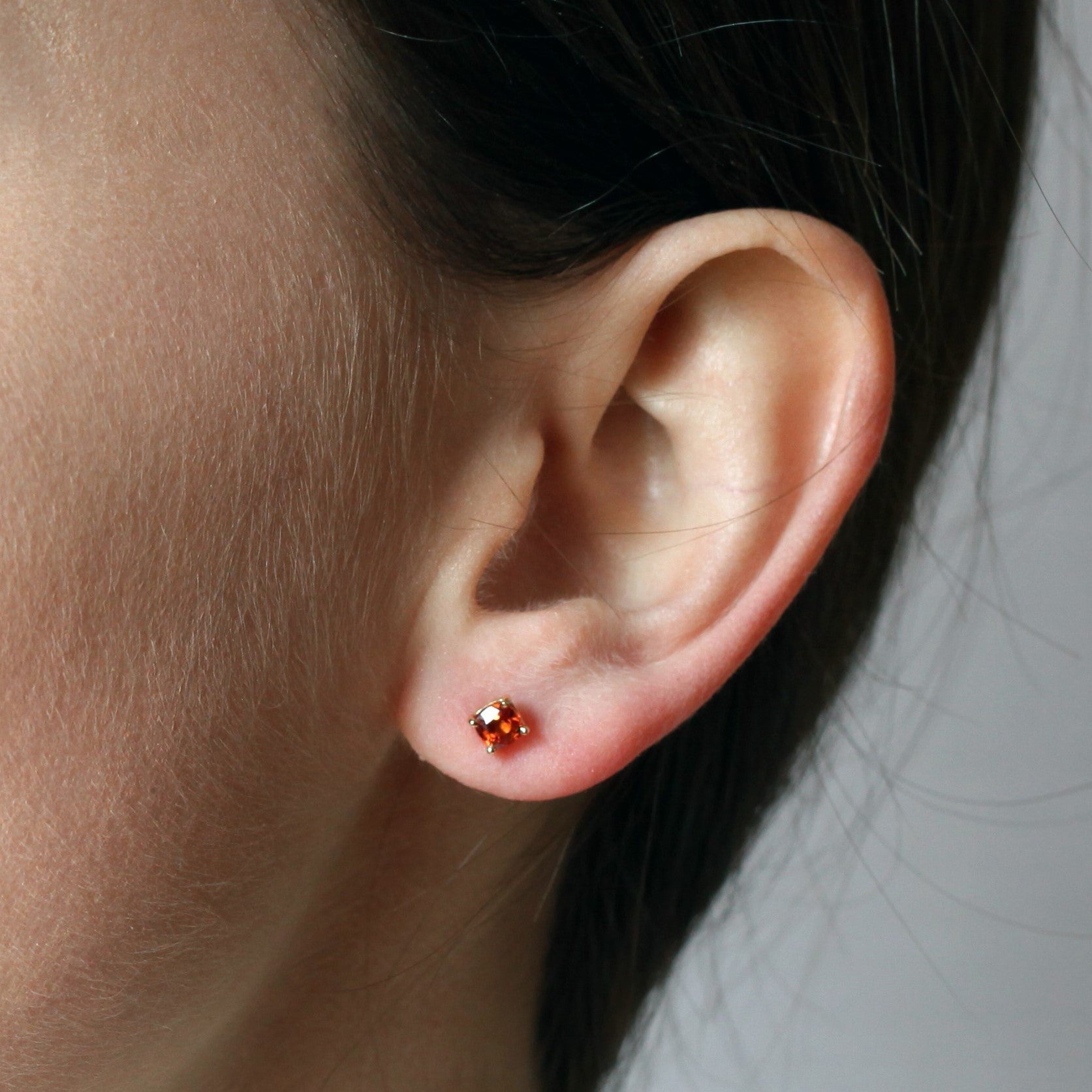 Tangerine Cushion Gold Single Stud Earring