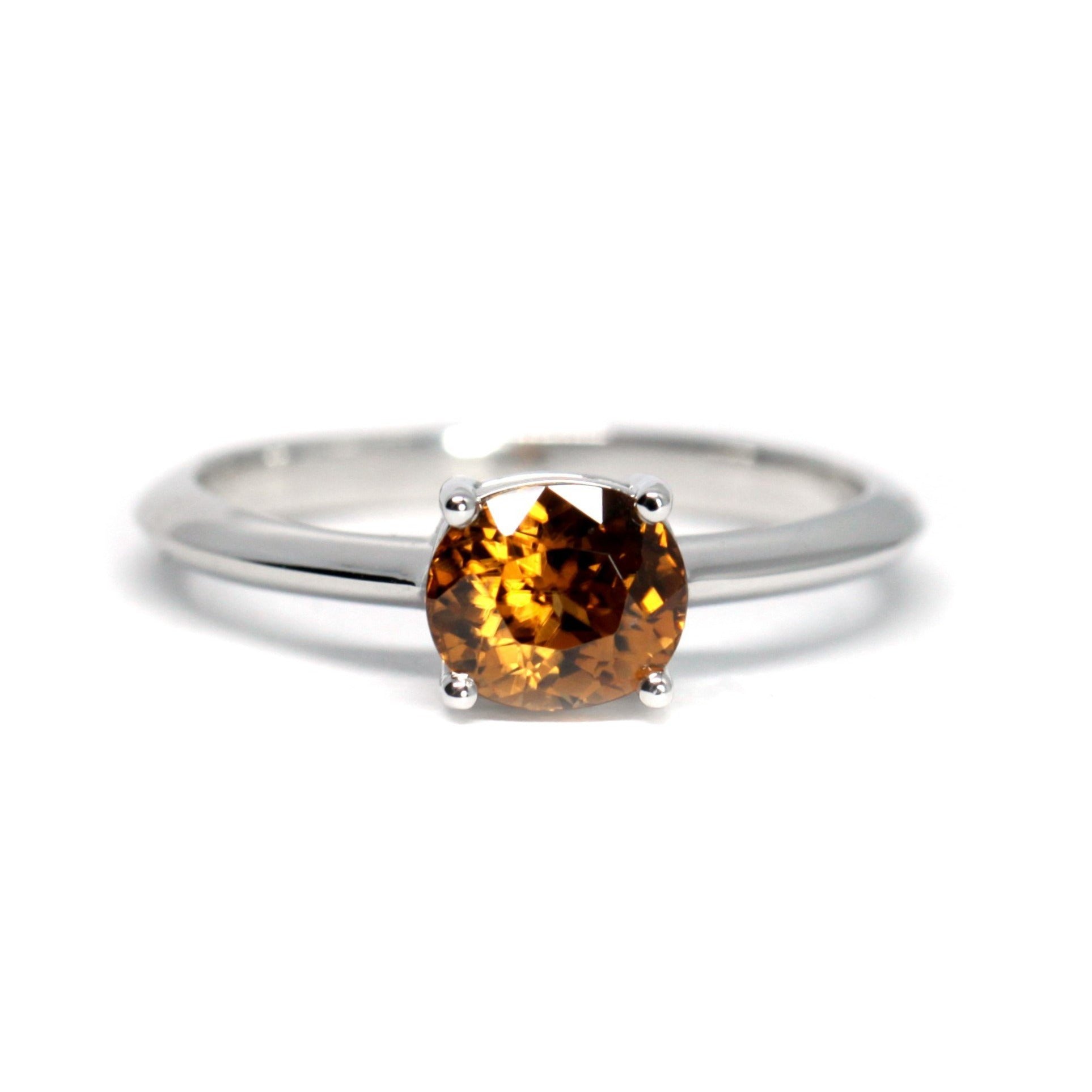 color gemstone engagement ring custom made fine jewelry montreal bena jewelry gold ring bridal jewelry natural zircon fire orange natural gemstone ring handmade in montreal custom made gold ring with natural color gems