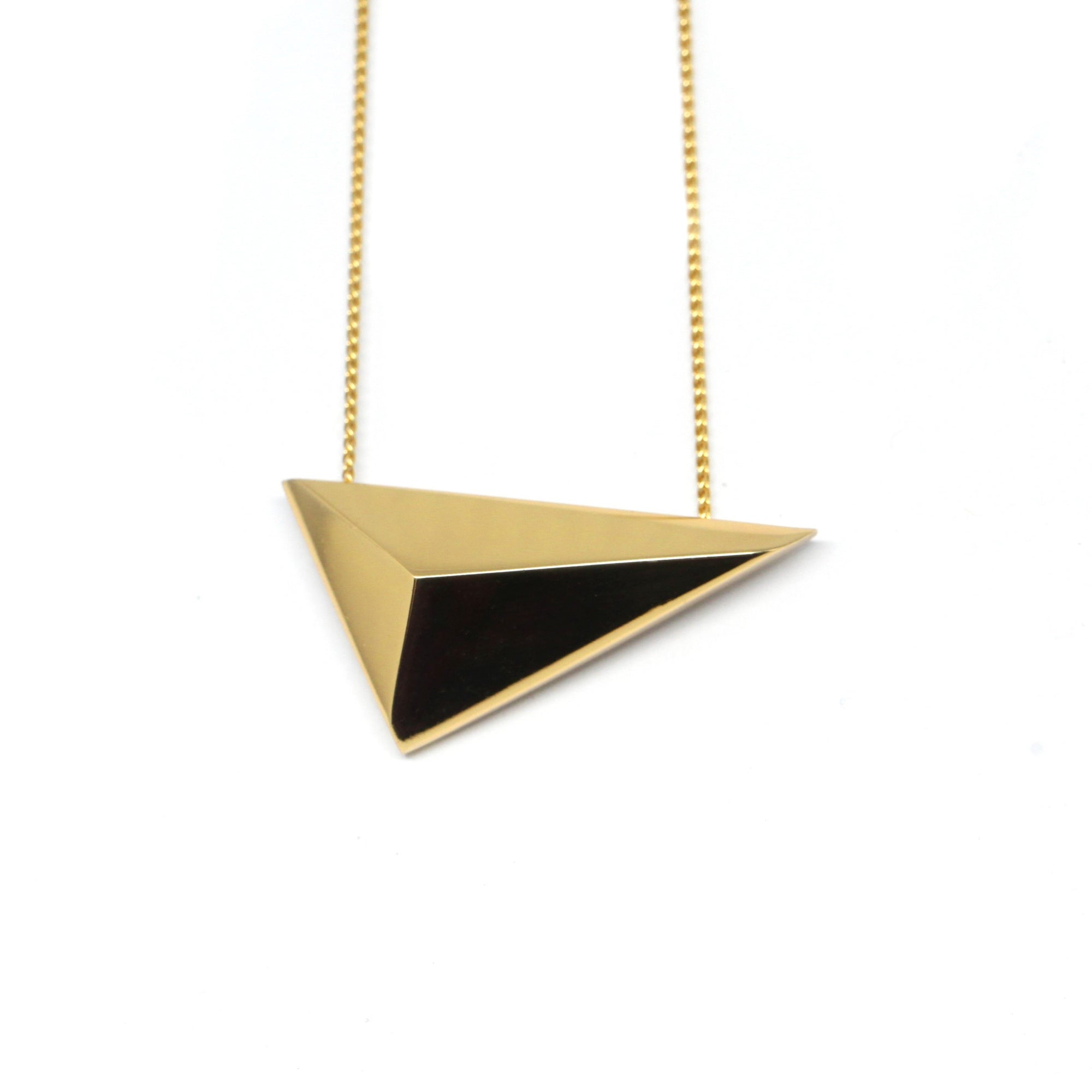 Front view of gold plated silver pendant vermeil bena jewelry Edgy Collection Montreal Made in Canada