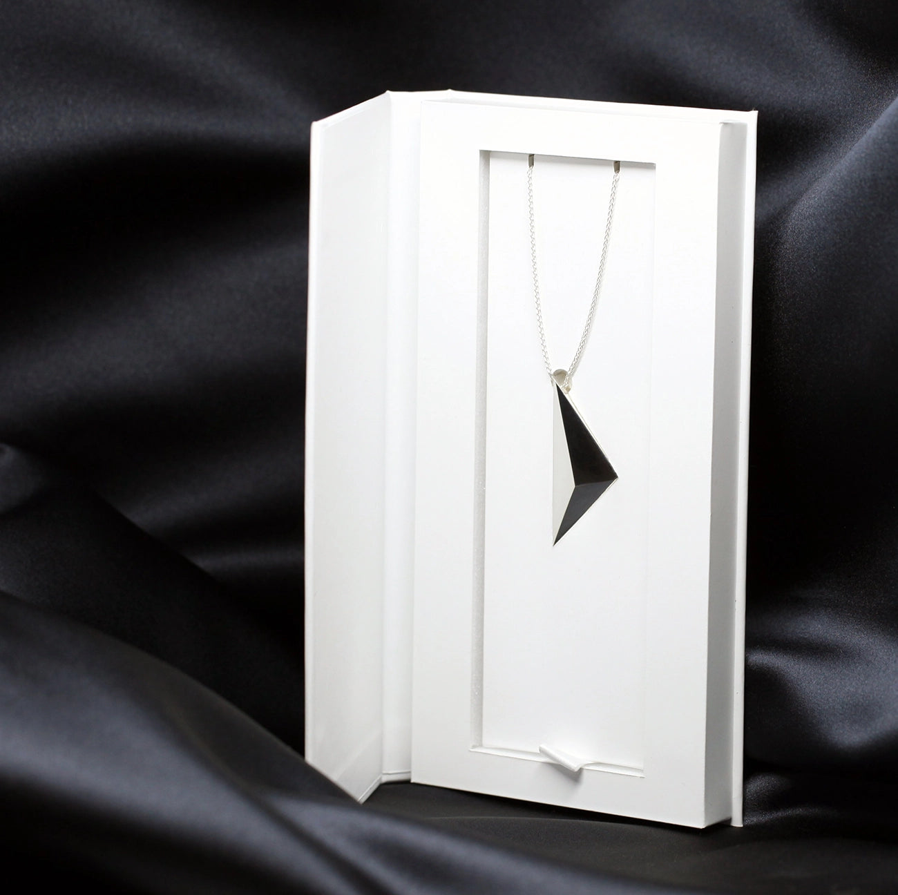 Silver Vertical Pyramid Pendant