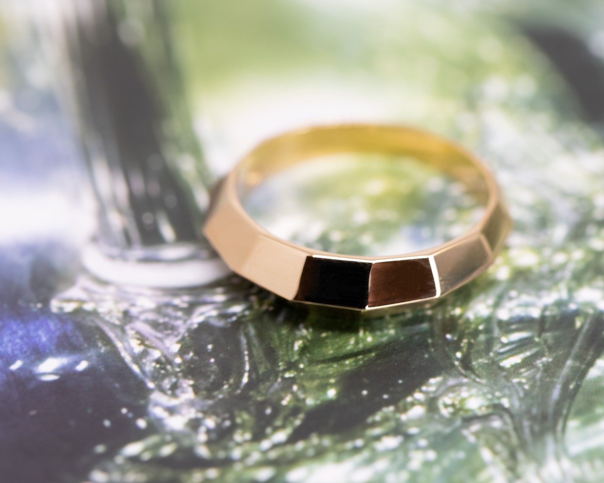 vermeil gold bena jewelry men ring custom made in montreal on dark multi color background