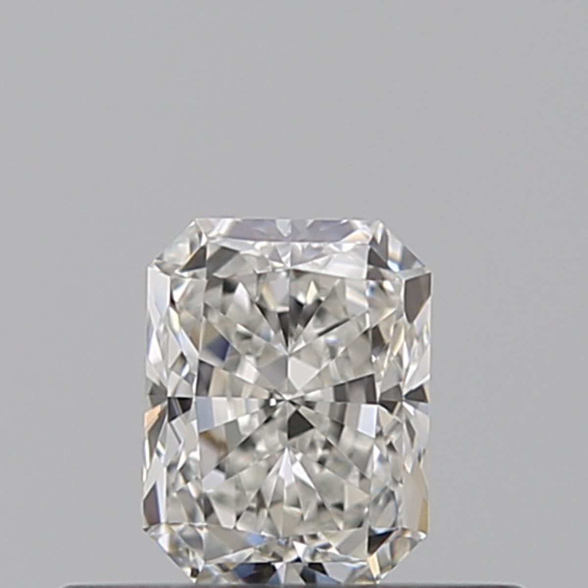 White Gold Ring Radiant Diamond - 0.30 ct