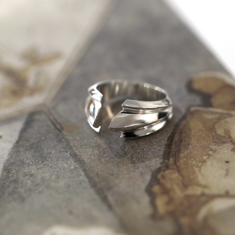 white gold full tidal edgy bena jewelry ring