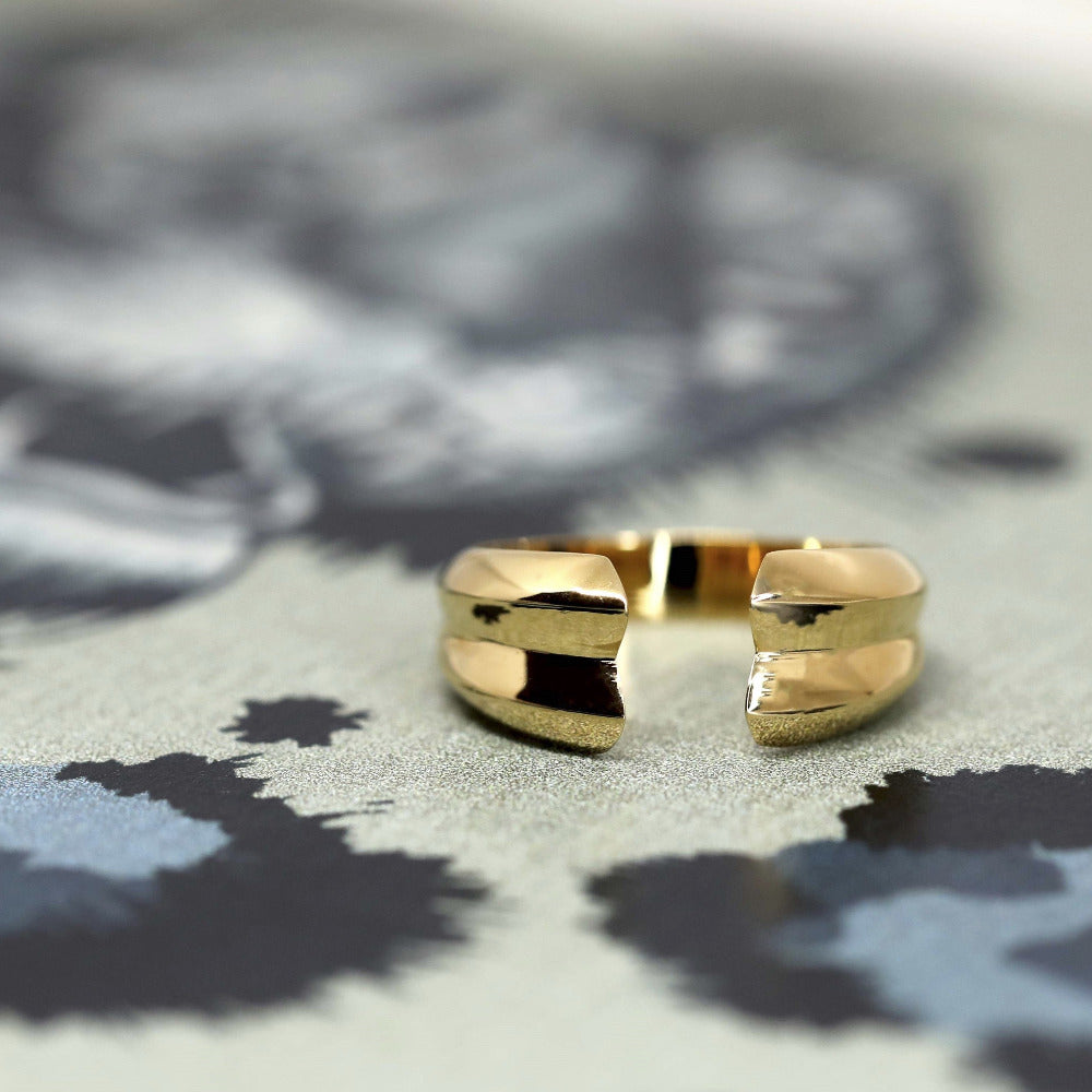 Front view of Frill Ring in Yellow Gold – A contemporary statement ring with bold yet refined aesthetics.