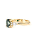 OVAL SHAPE TEAL SAPPHIRE & SIDE DIAMOND | Yellow Gold