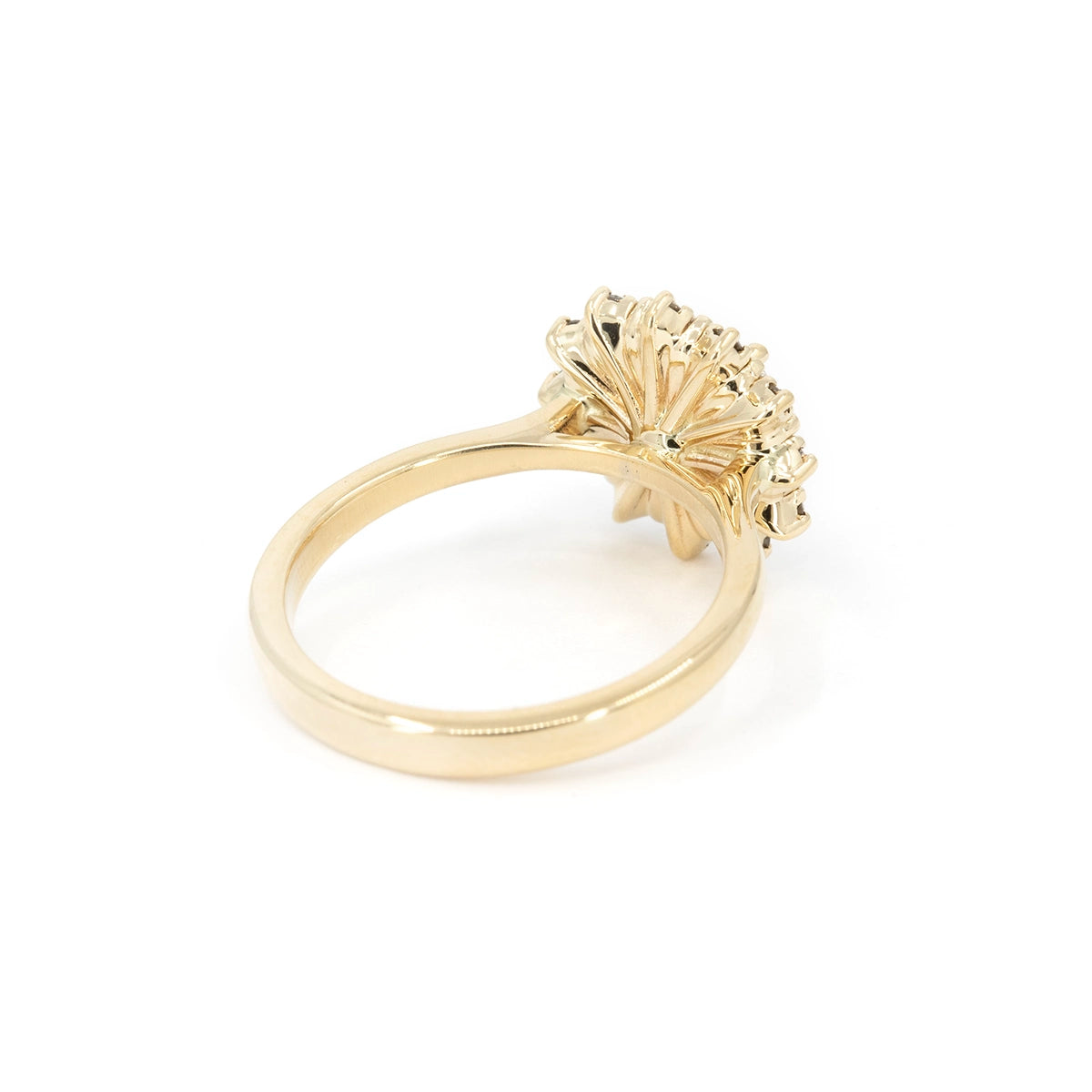 PINK DIAMOND WHITE HALO SOLEIL RING | Yellow Gold
