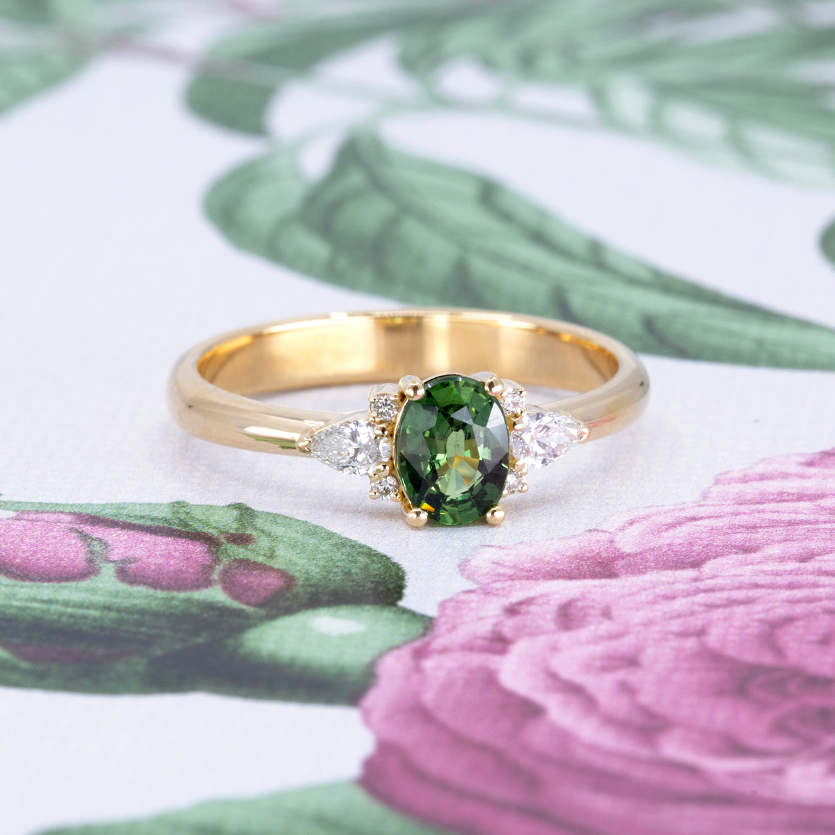 GREEN SAPPHIRE DESIR RING | Yellow Gold