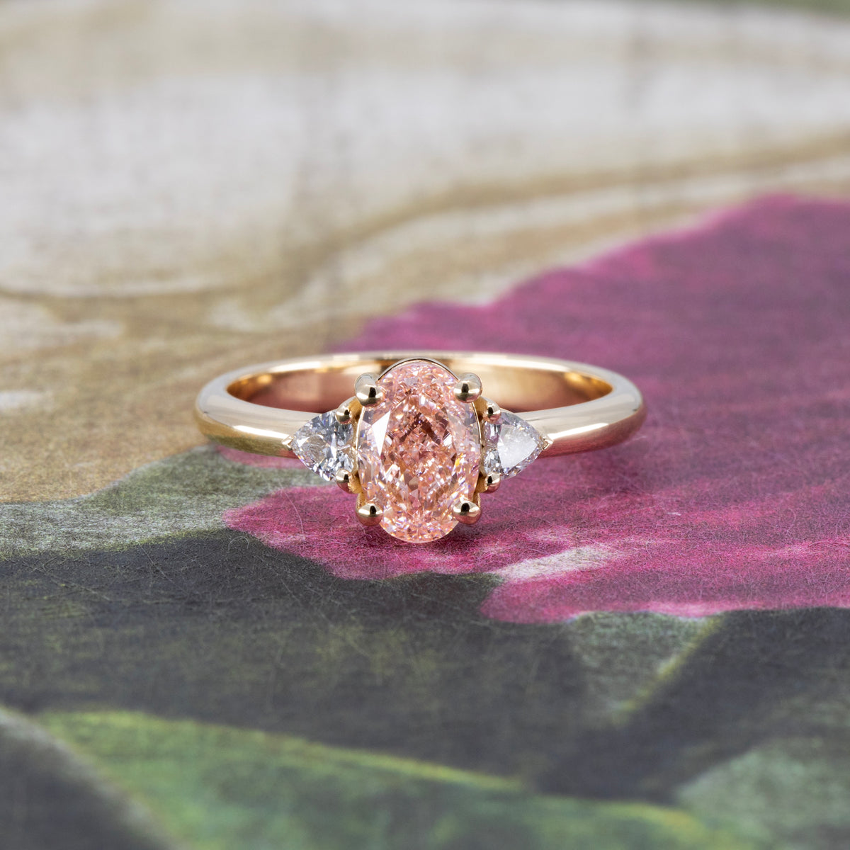 PINK OVAL DIAMOND BRIDAL RING | Yellow Gold