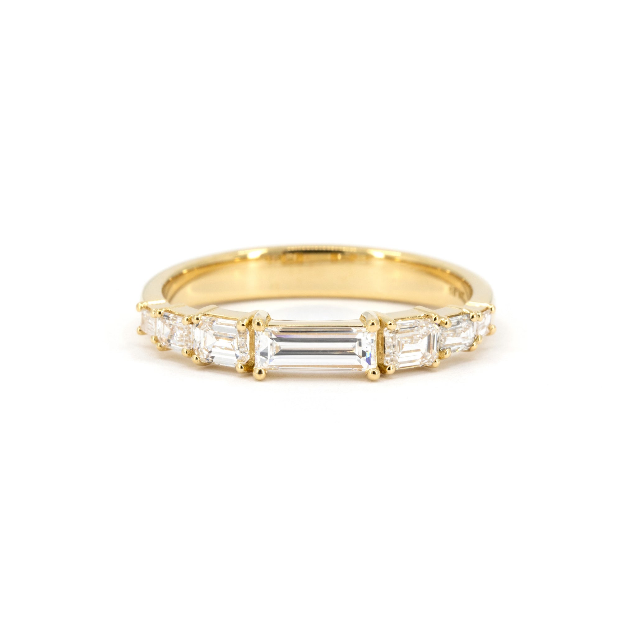 BAGUETTE DIAMOND BAND | Yellow Gold