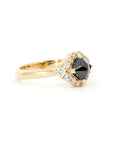 BLACK PRINCESS EDGY HALO | Yellow Gold Ring