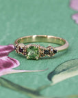 BLOOM LINE GREEN SAPPHIRE | Yellow Gold