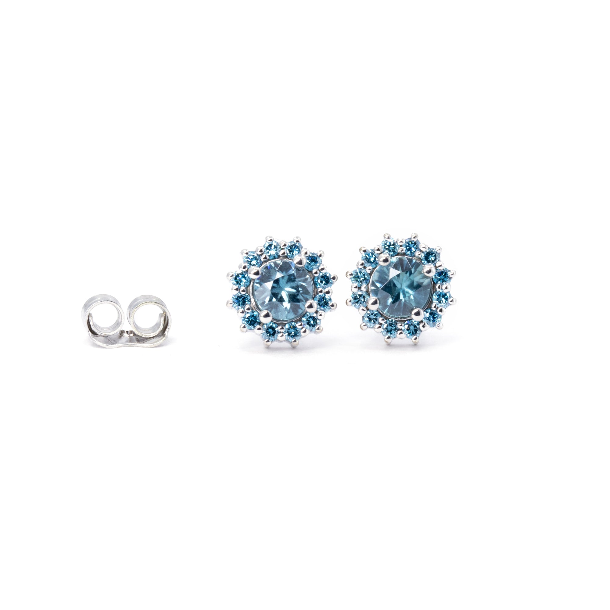SOLEIL BLUE ZIRCON &amp; DIAMOND STUDS EARRINGS | White Gold