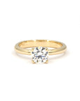 CLASSIC ROUND DIAMOND ENGAGEMENT RING | Yellow Gold
