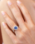 CUSHION BLUE SAPPHIRE DIAMOND HALO RING | White Gold