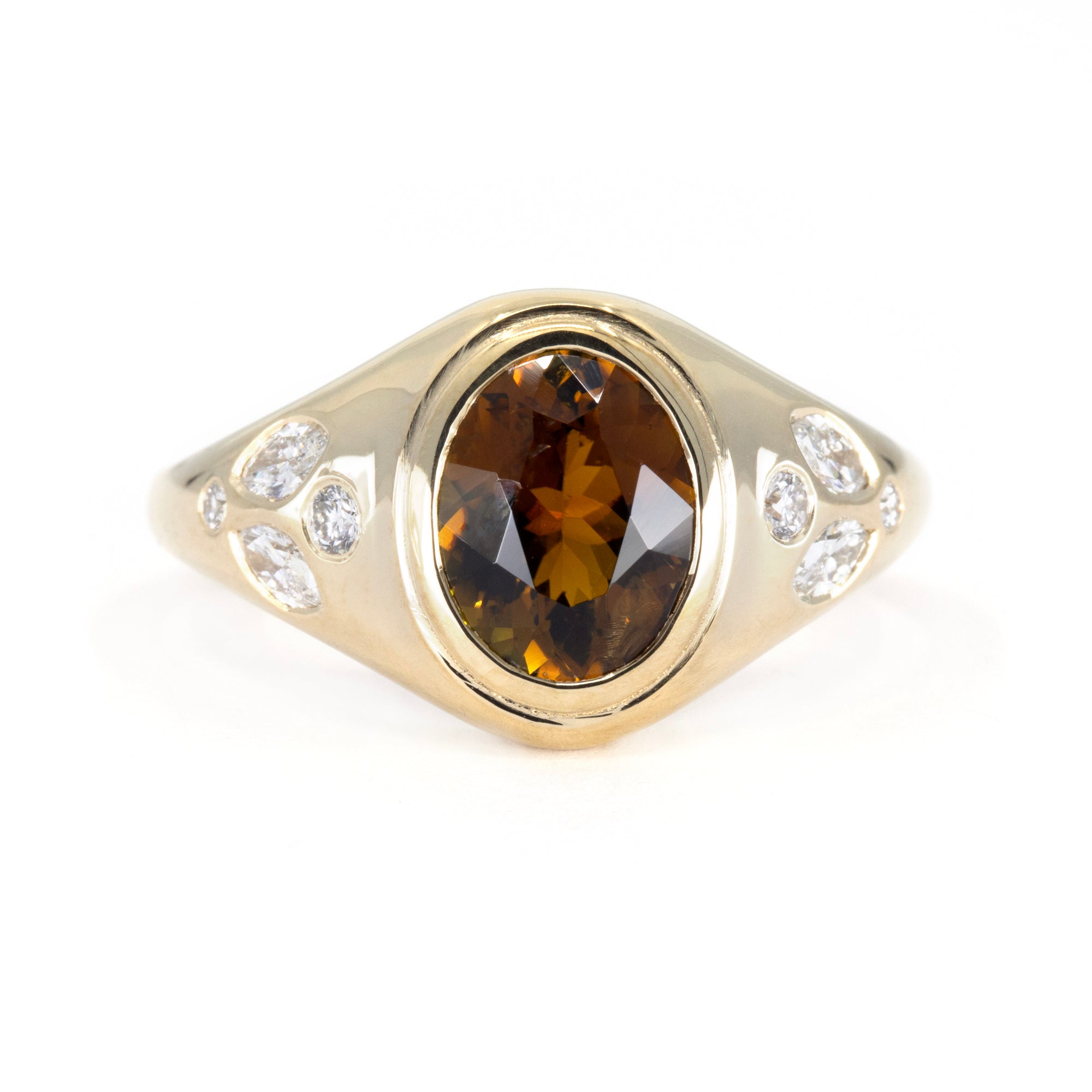 BROWN TOURMALINE SIGNET RING | Yellow Gold