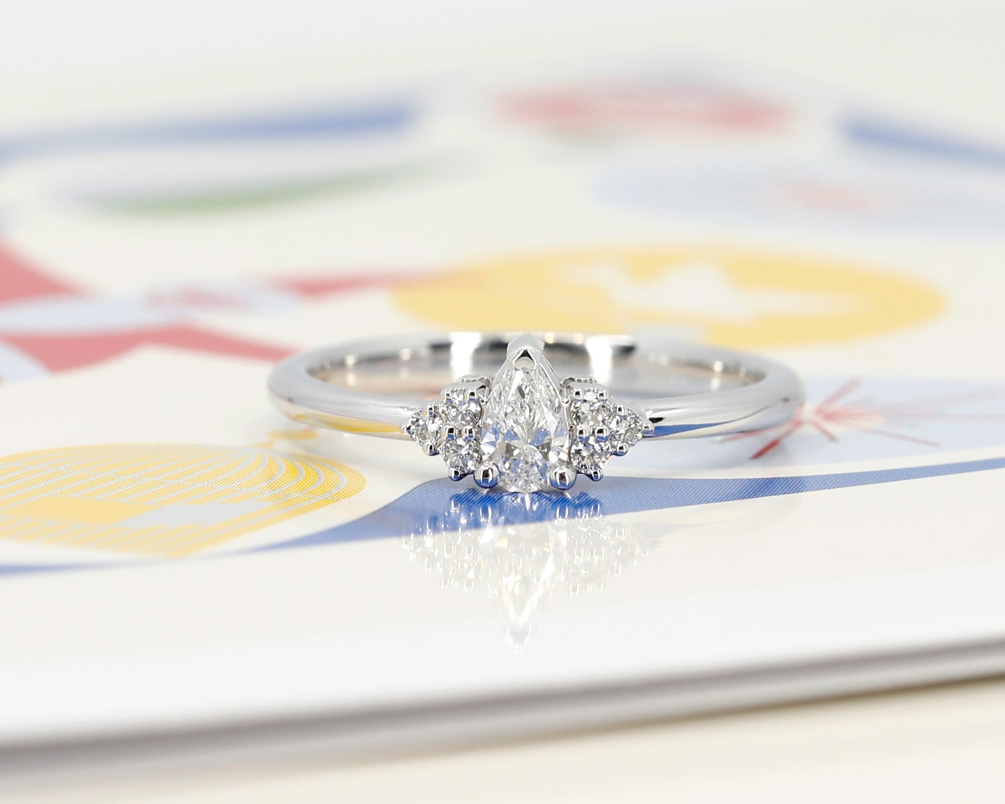 Front view of the Désir Ring, highlighting its diamond setting and fine craftsmanship by Bena Jewelry, Canada.