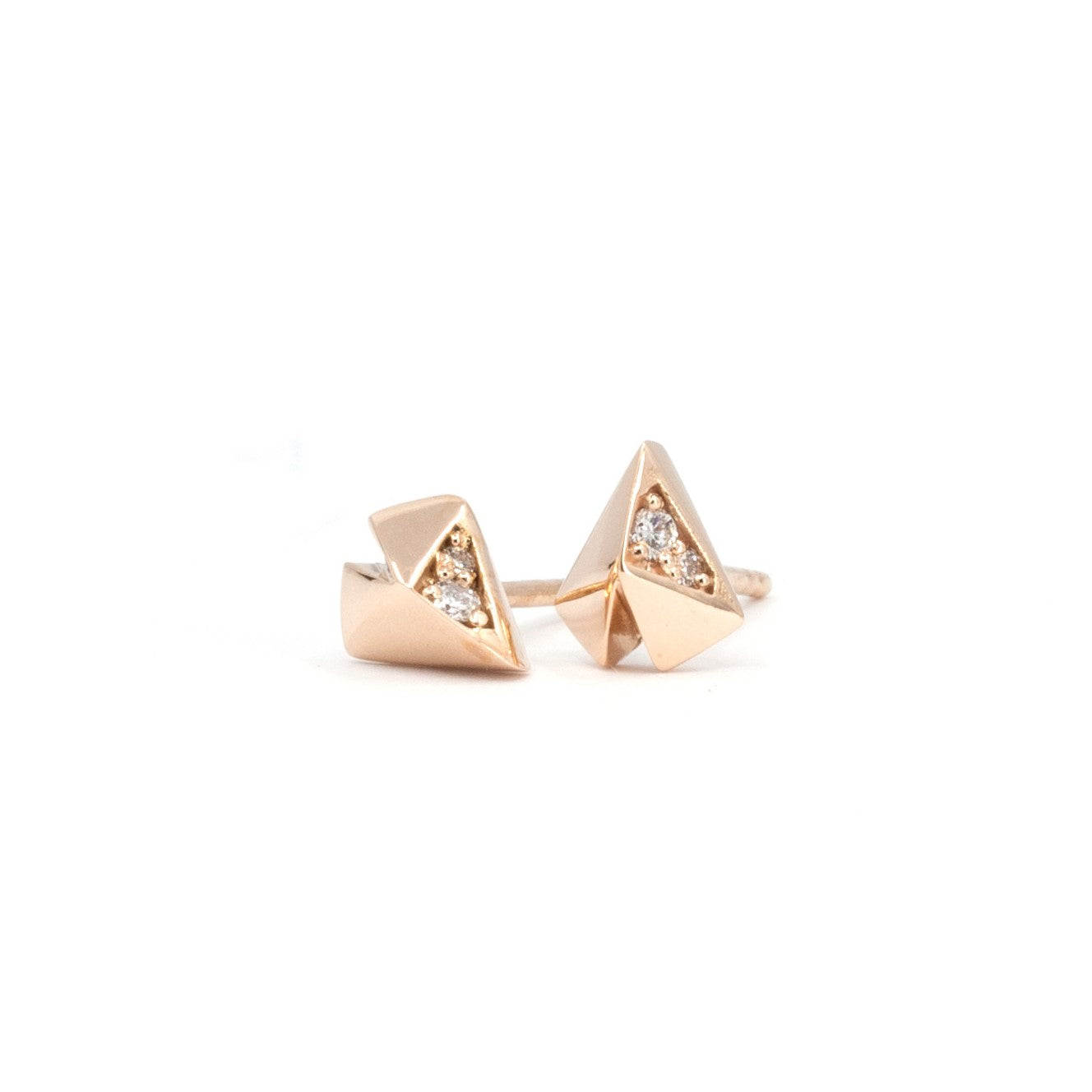 ARROW DIAMOND STUDS | Yellow Gold Earrings - 0.12 ct