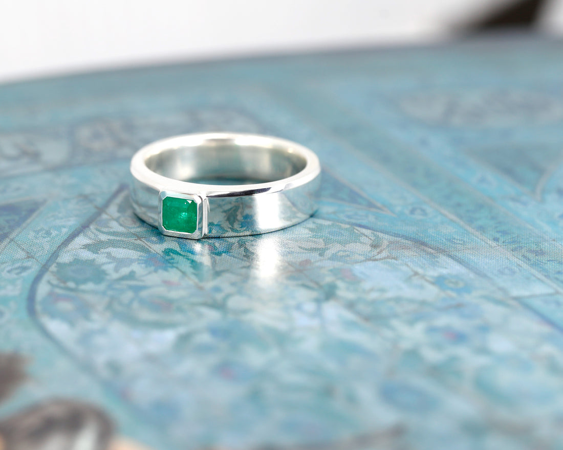 Silver Boxy Emerald Ring
