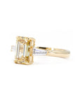 YELLOW DIAMOND EMERALD SHAPE SIDE TRAPERED BAGUETTE  | Yellow Gold