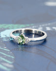 PEAR SHAPE LIGHT GREEN SAPPHIRE | White Gold