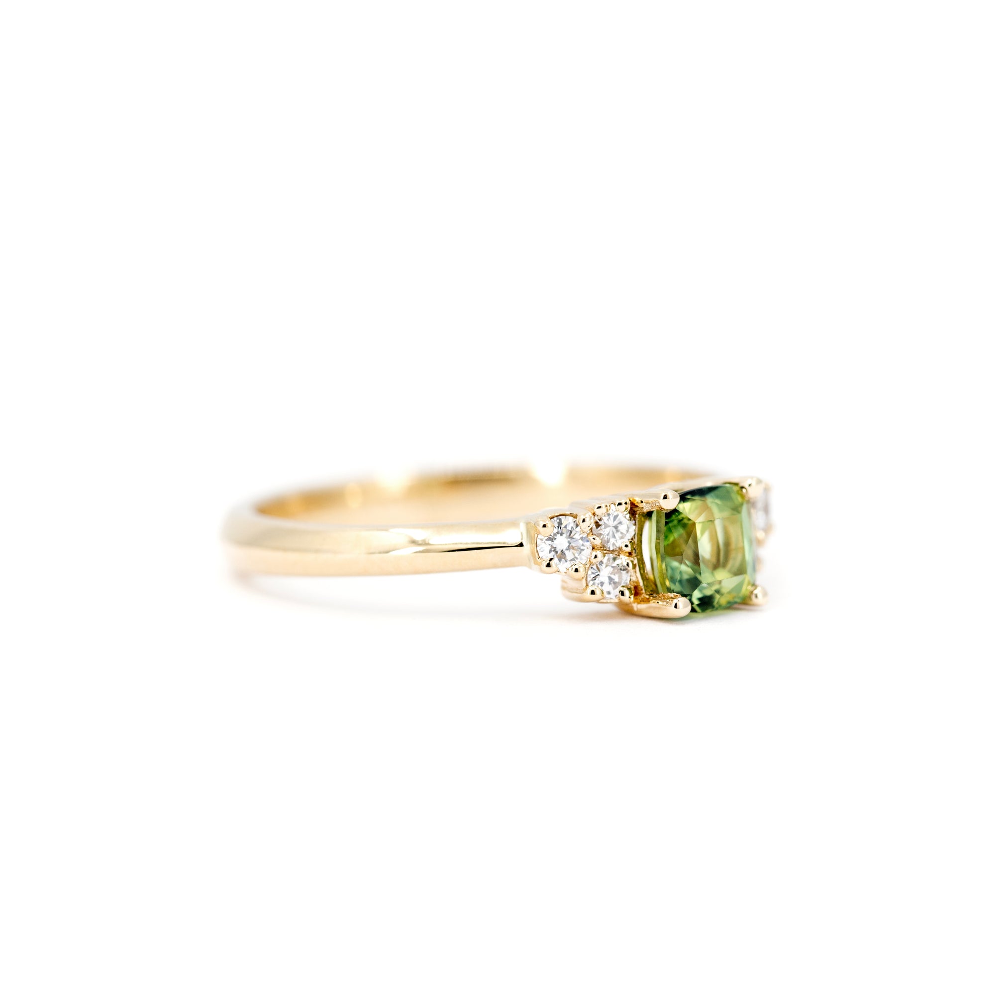 CUSHION GREEN SAPPHIRE DESIR RING | Yellow Gold