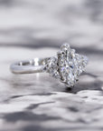 MARQUISE DIAMOND & HALO | White Gold