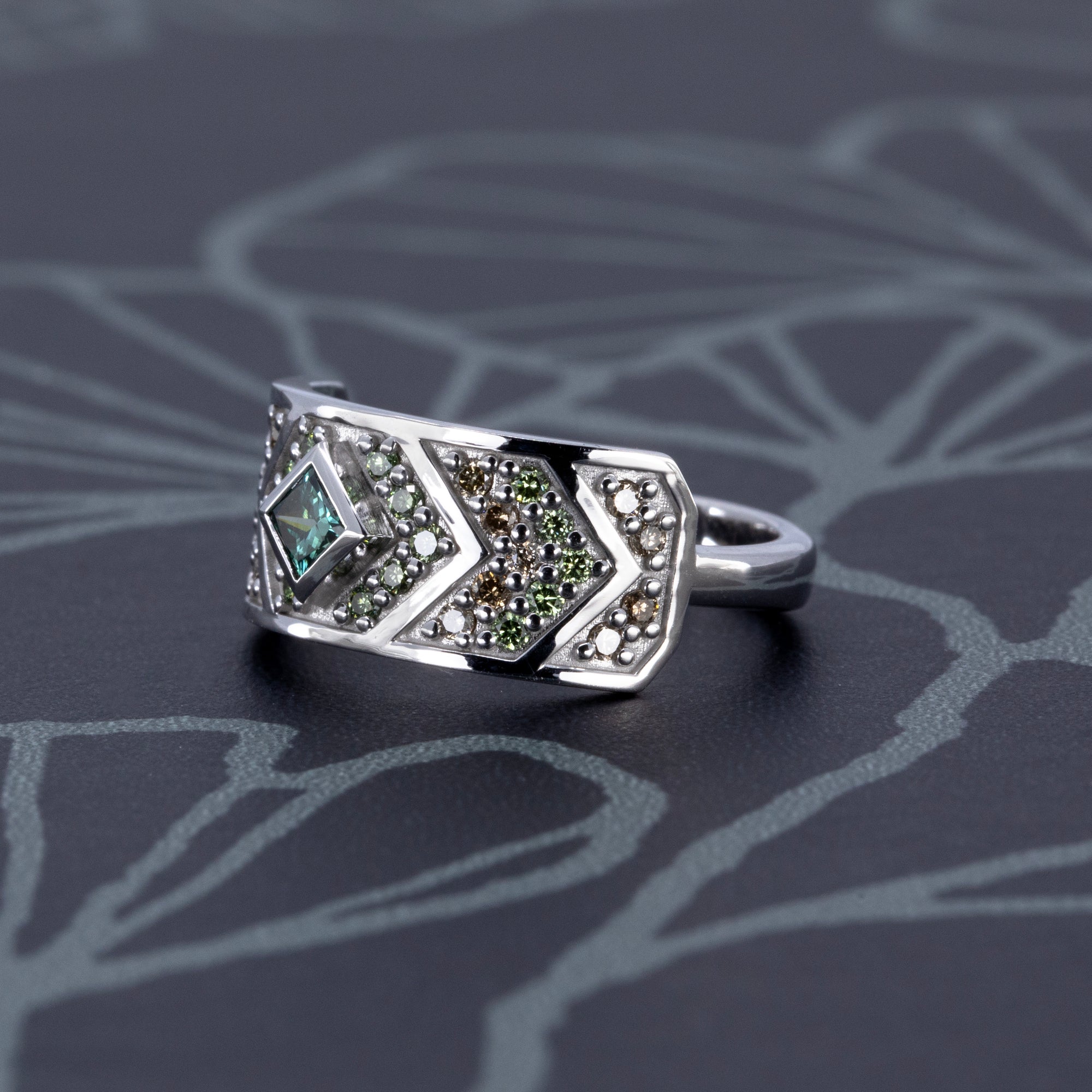 MOSAIQUE TEAL &amp; WHITE DIAMOND| White Gold