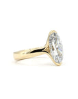 MOVAL DIAMOND HALF BEZEL | Yellow Gold