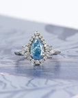 BLUE PEAR DIAMOND HALO | White Gold