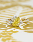 PEAR YELLOW DIAMOND ASYMMETRICAL HALO | Yellow Gold