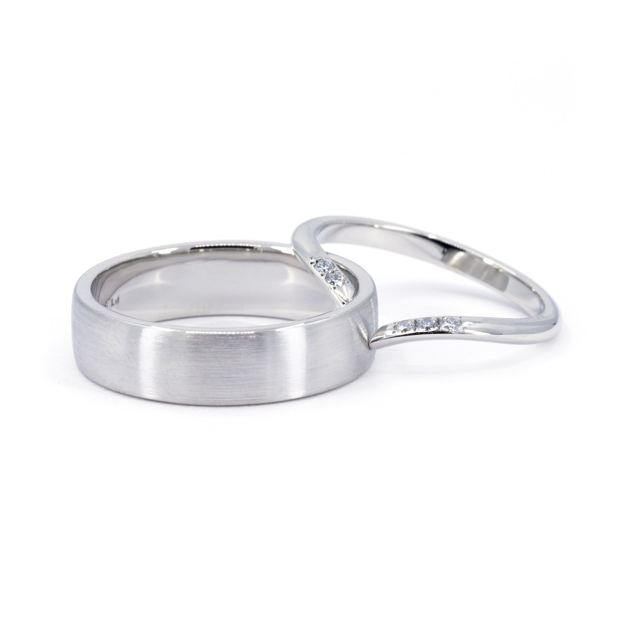 PLATINUM WEDDING BAND SET | Platinum